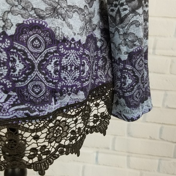 Unity world women's size s knit top lace trim top - Picture 5 of 8